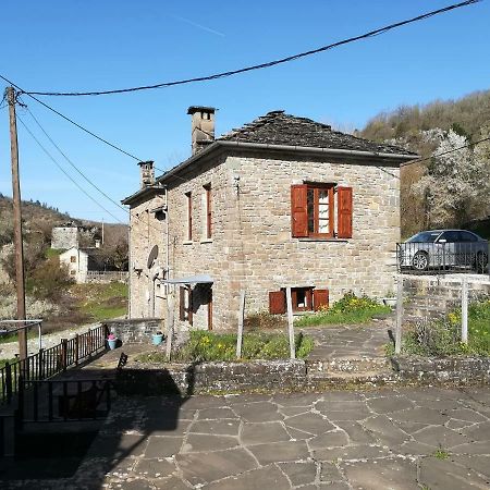 Maison d'hôtes Amanitis Stone House à Kipoi Extérieur photo