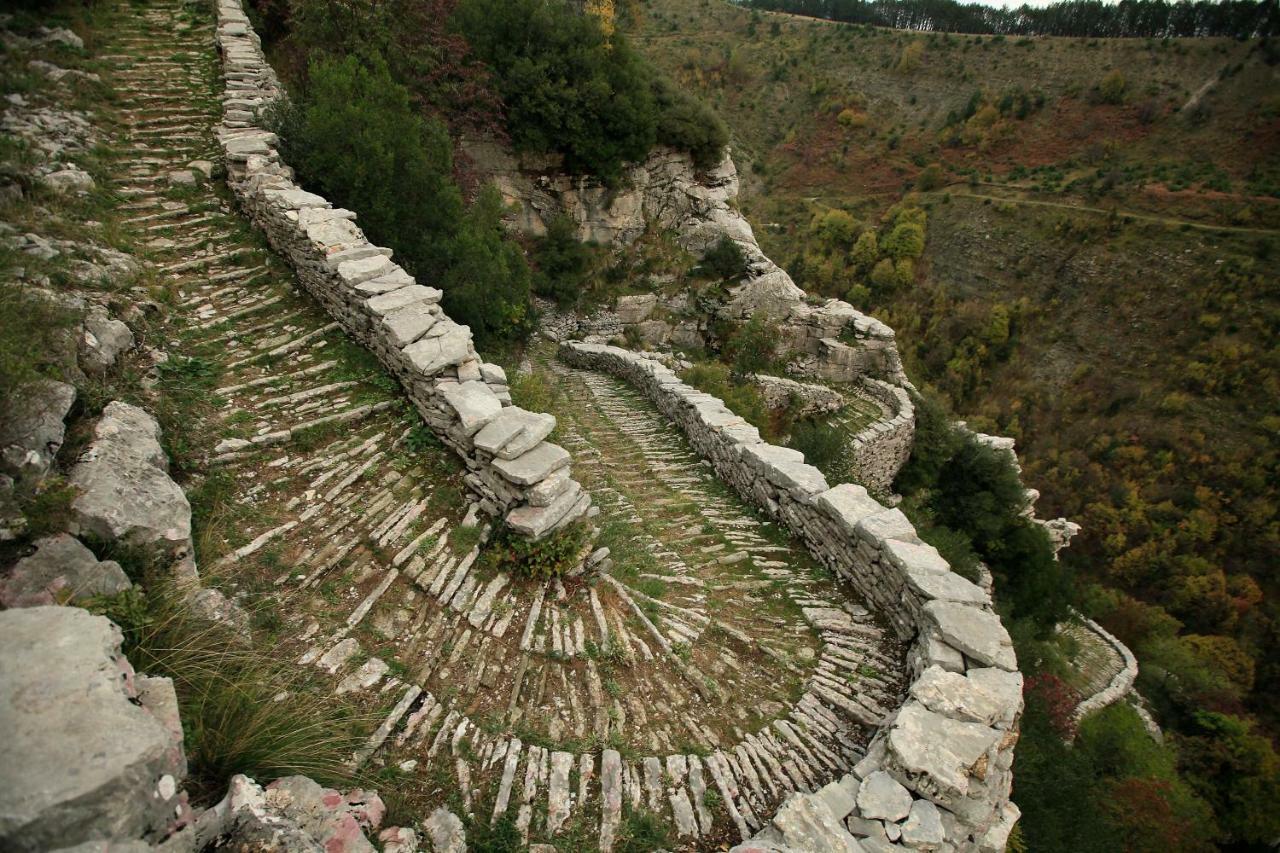 Maison d'hôtes Amanitis Stone House à Kipoi Extérieur photo