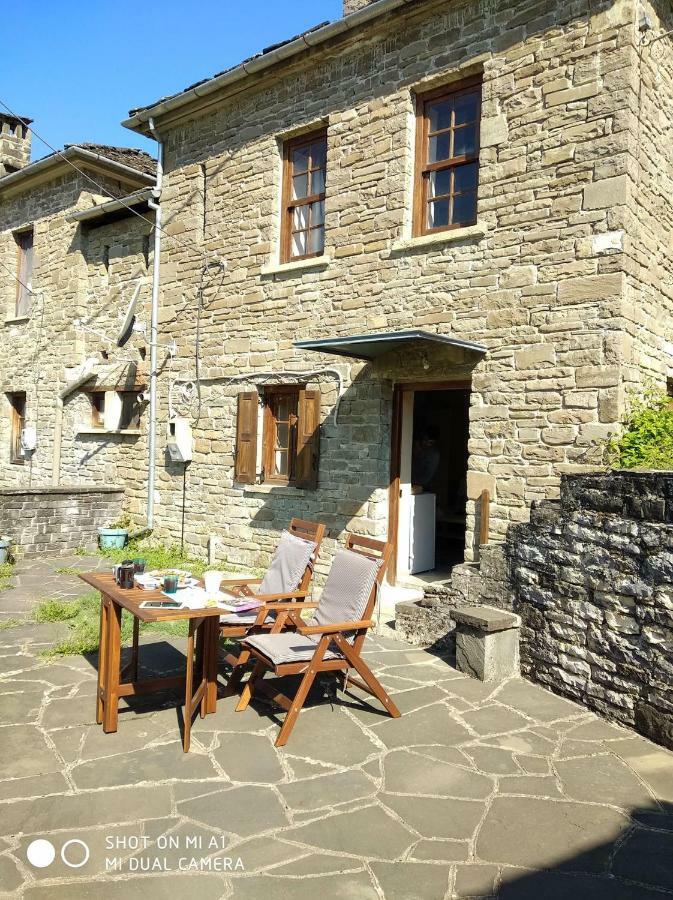 Maison d'hôtes Amanitis Stone House à Kipoi Extérieur photo